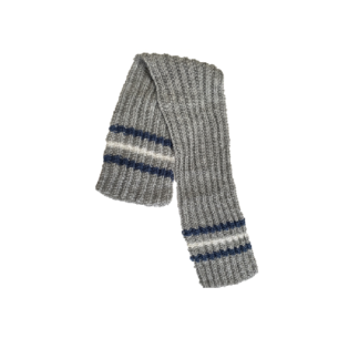 Sjaal grijs met blauwe en witte strepen